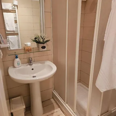 Al Borgo فندق مبيت وإفطار *