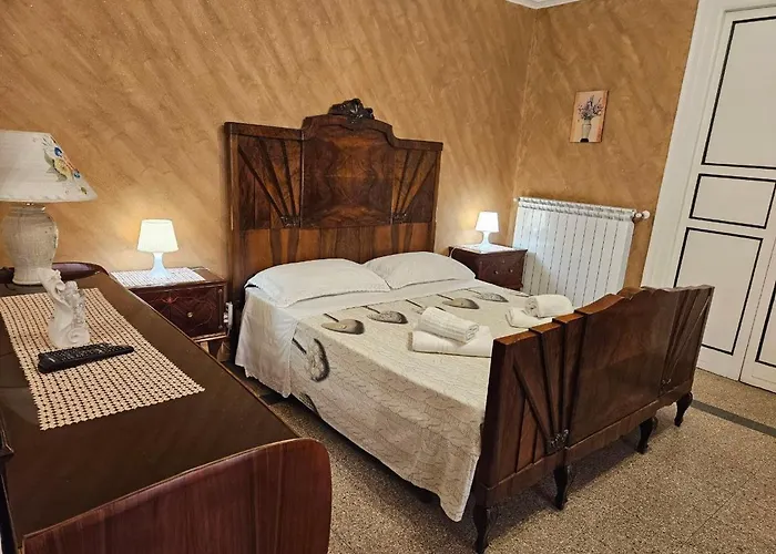 לינה וארוחת בוקר Al Borgo